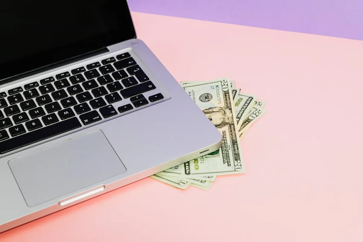 How to Compare Online Casinos Safely Before Signing Up